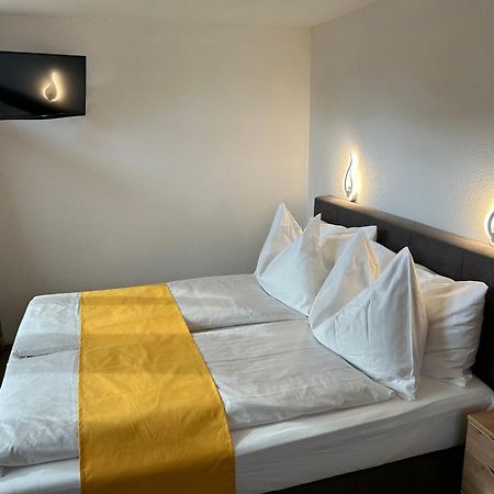 Post Hotel Vista Цвайзимен Екстериор снимка