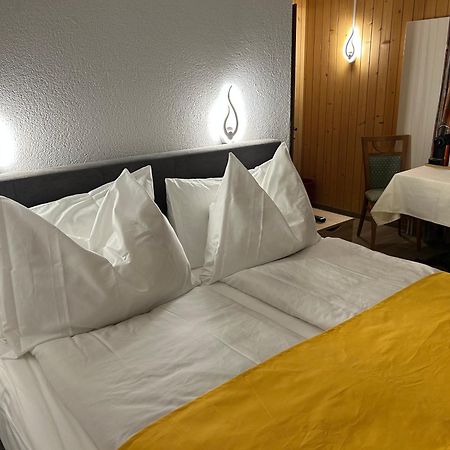 Post Hotel Vista Цвайзимен Екстериор снимка