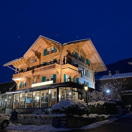 Post Hotel Vista Цвайзимен Екстериор снимка